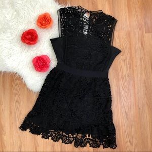 Romeo + Juliet Couture Black Crotchet Dress.